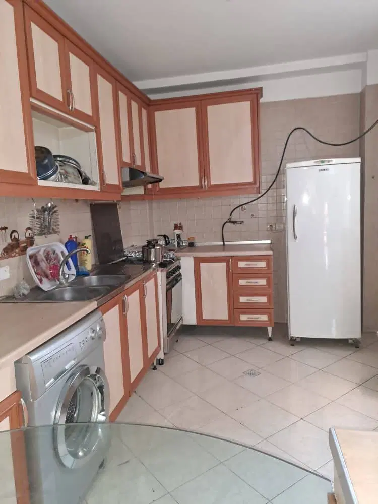واحد اداری و مسکونی بیمه اکباتان