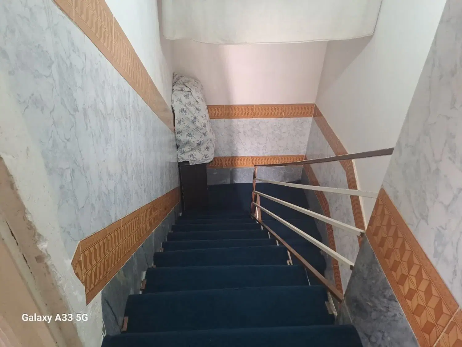 اجاره منزل ویلایی دوطبقه و نیم همکف بالا