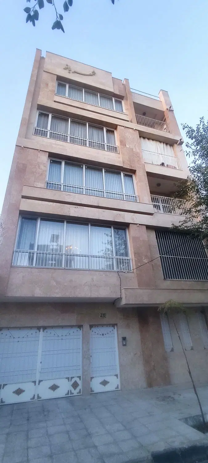 ۱۵۰ متر فول امکانات سند تک برگ