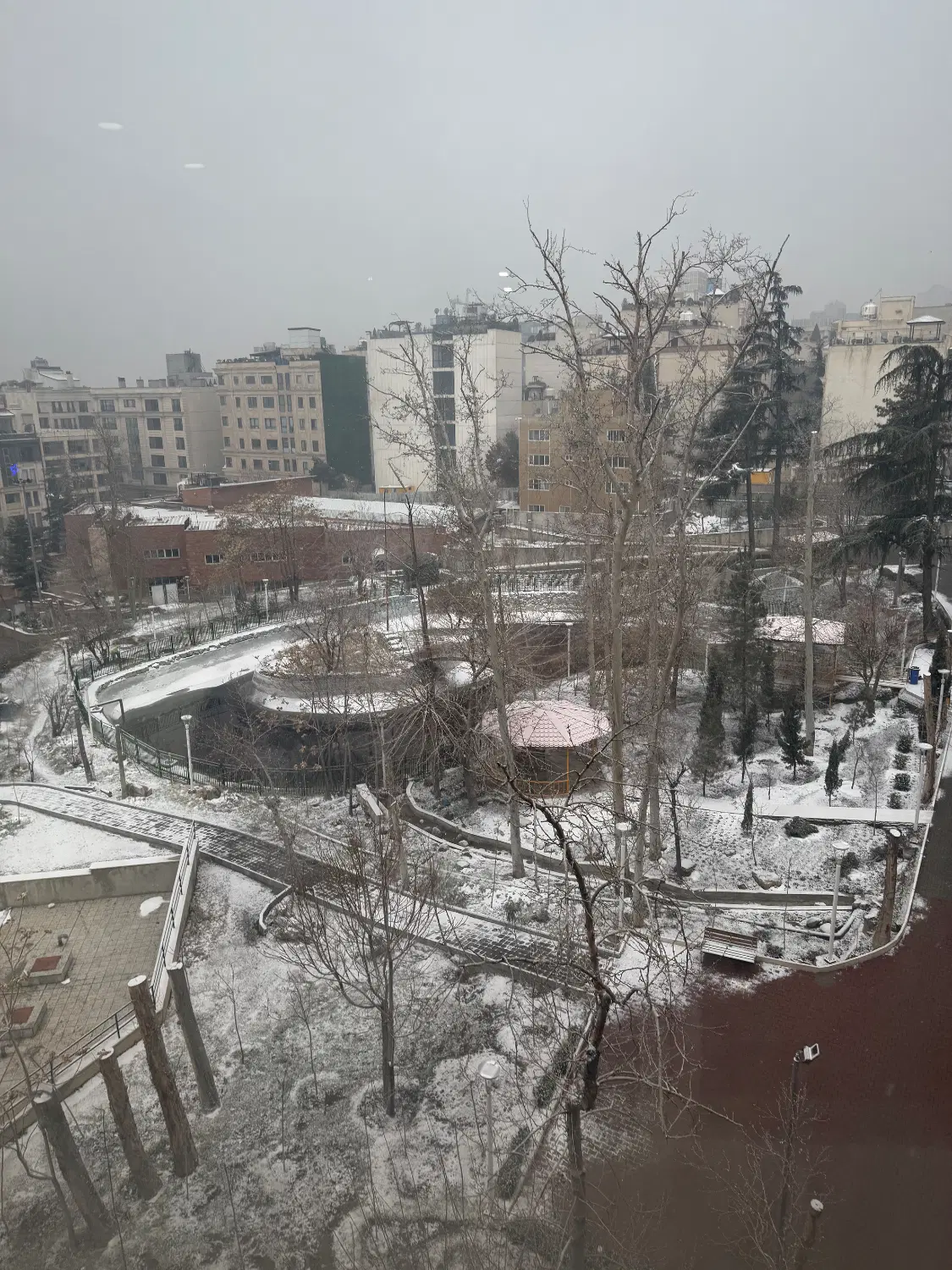۳ واحد ۳ خواب  سند تک برگ سبزآباد سرتل امامزاده