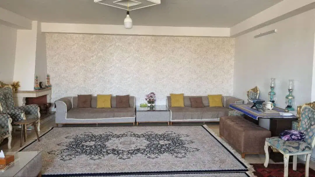 فروش تک‌واحدی  پیروزی