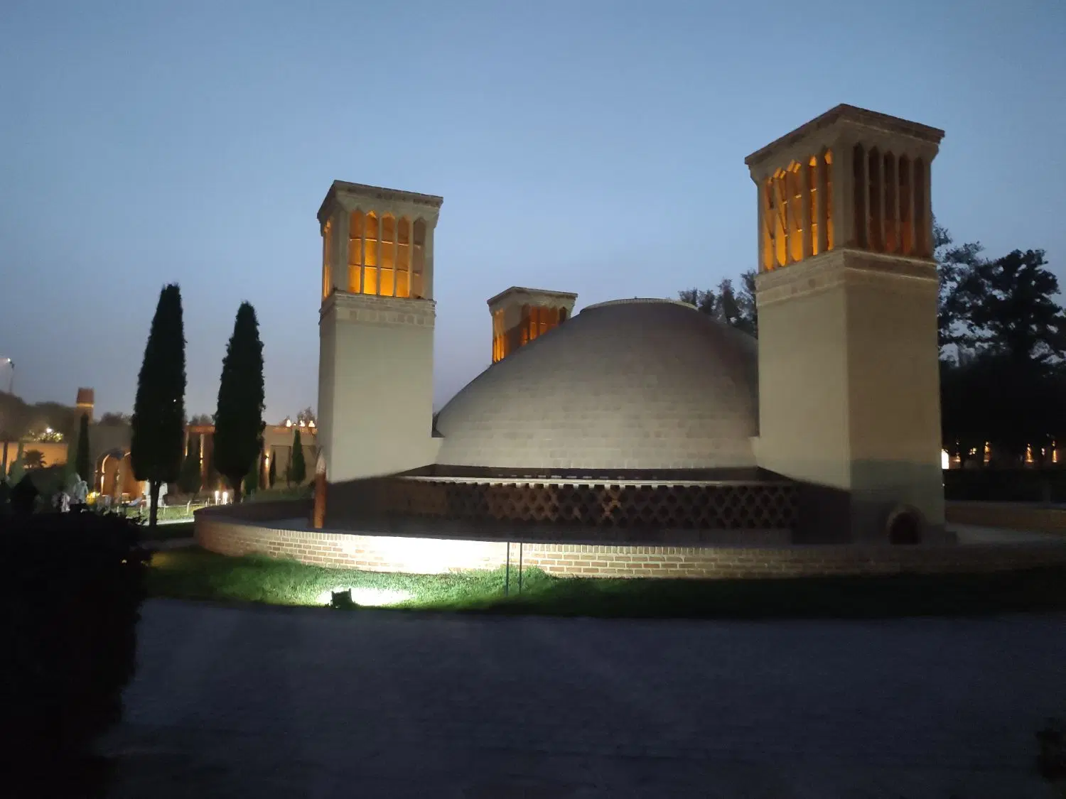 رهن مغازه 120 متری