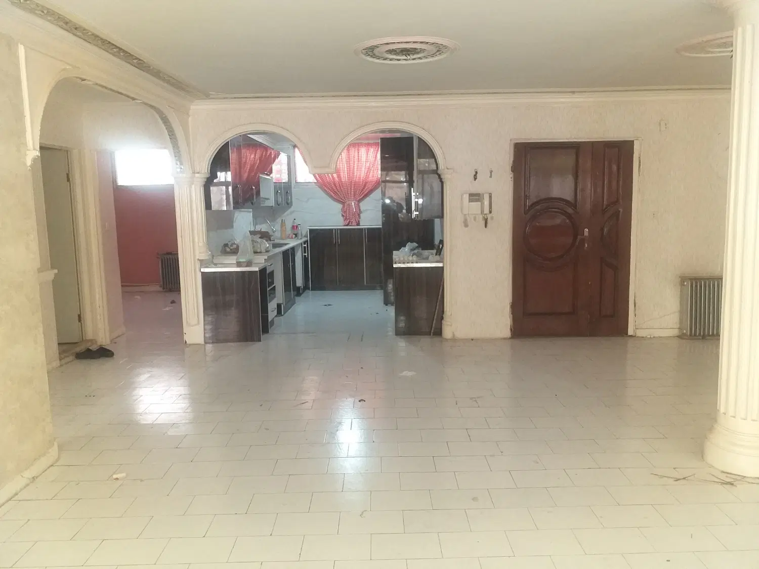 ۱۱۰متر همکف مسکونی
