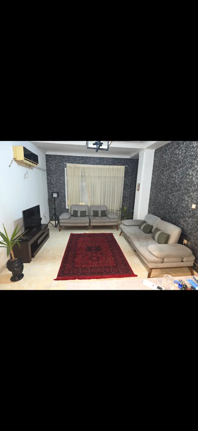 ۷۰ متر نریمان