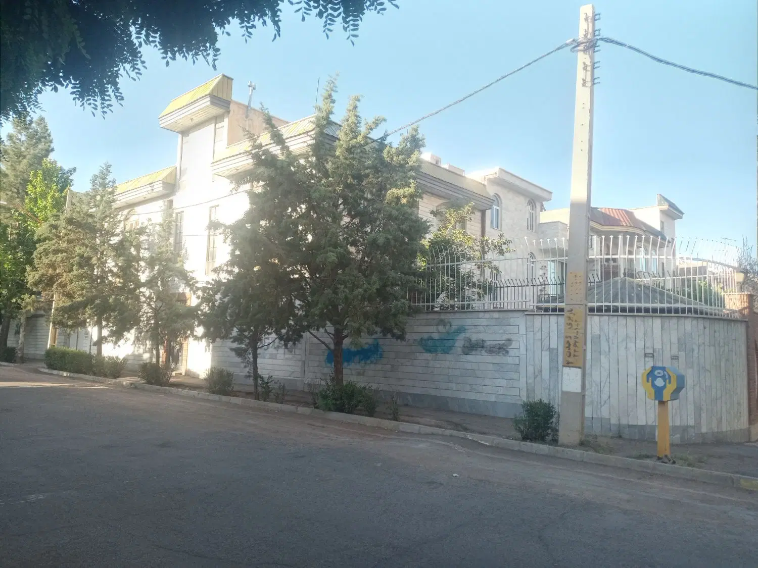 رهن واحد اداری ،درمانی ،آموزشی
