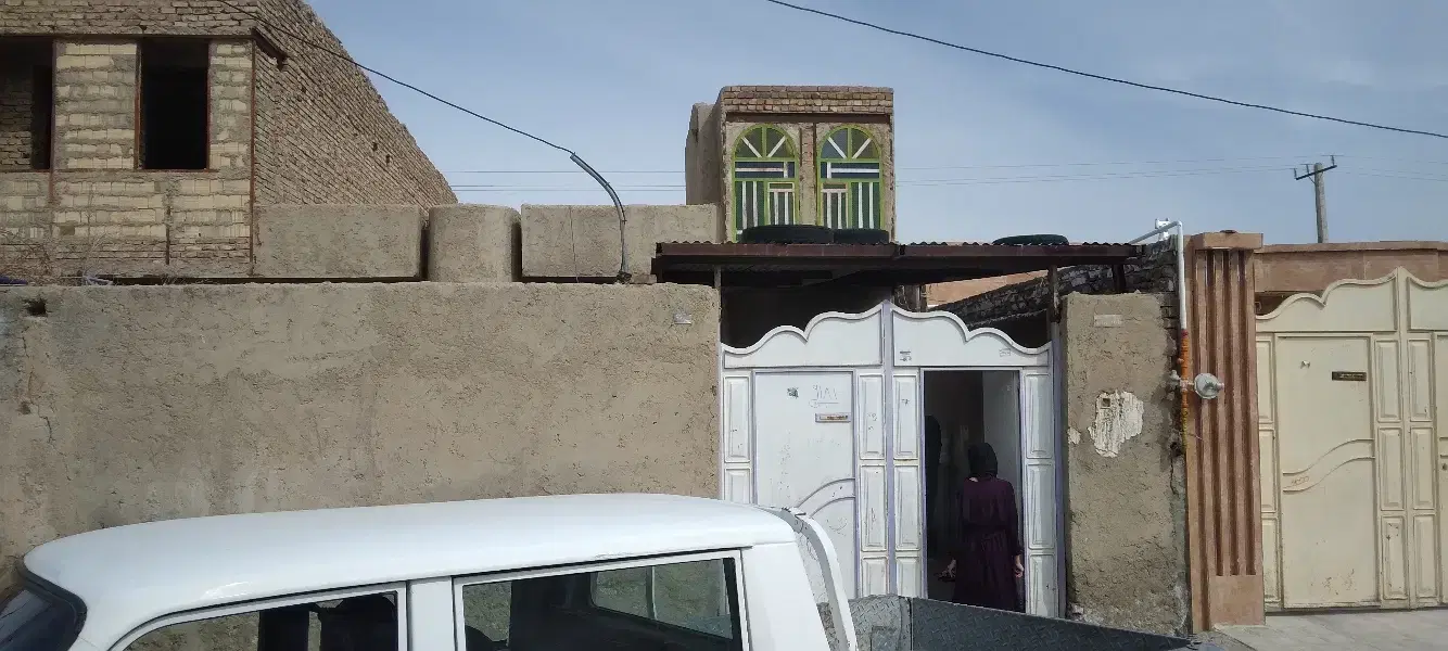 منزل ویلایی سه راهی ۶۱ واحد کارخانه سیمان خاش