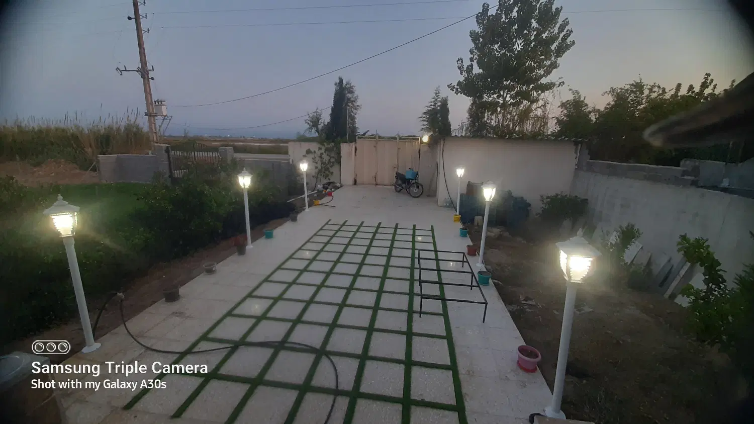 ویلا باغ مبوه