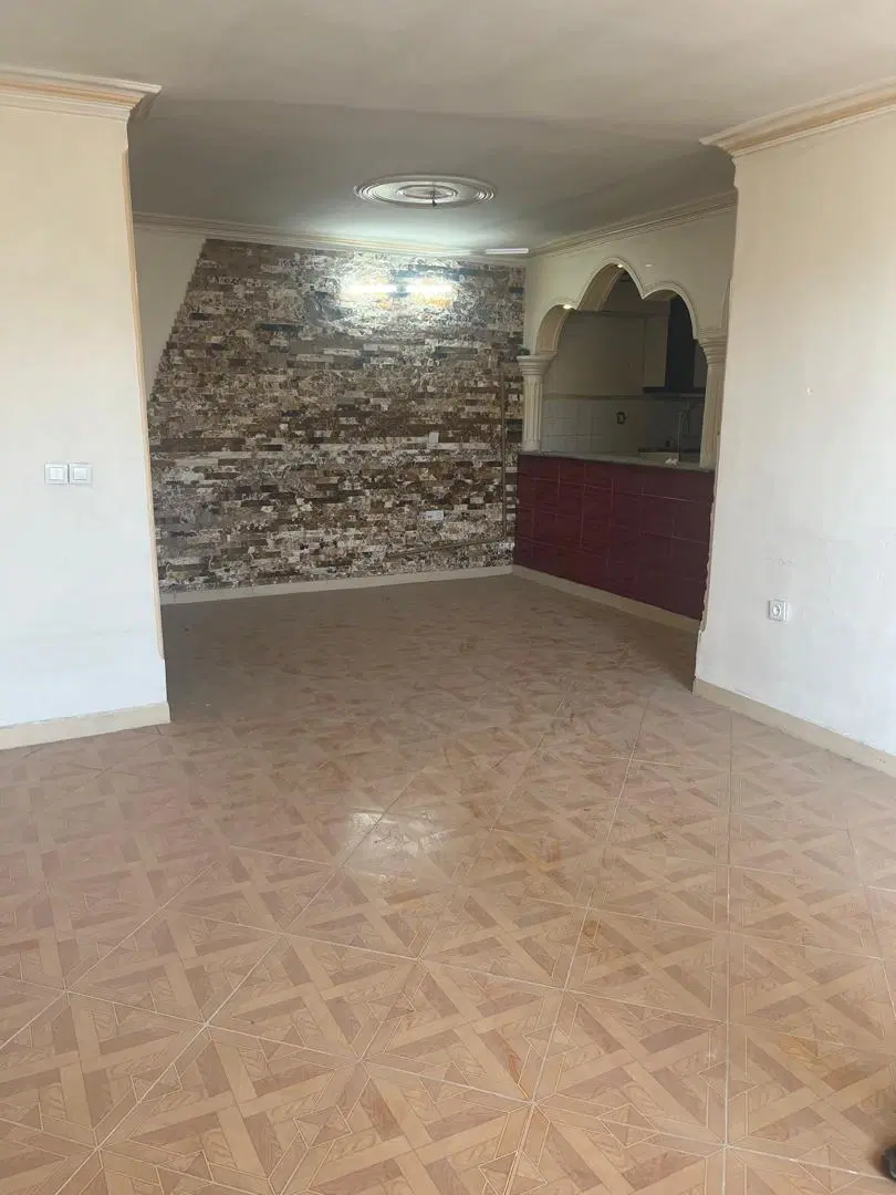 78مترباپارکینگ  شهرری سیزده ابان مجتمع رجایی