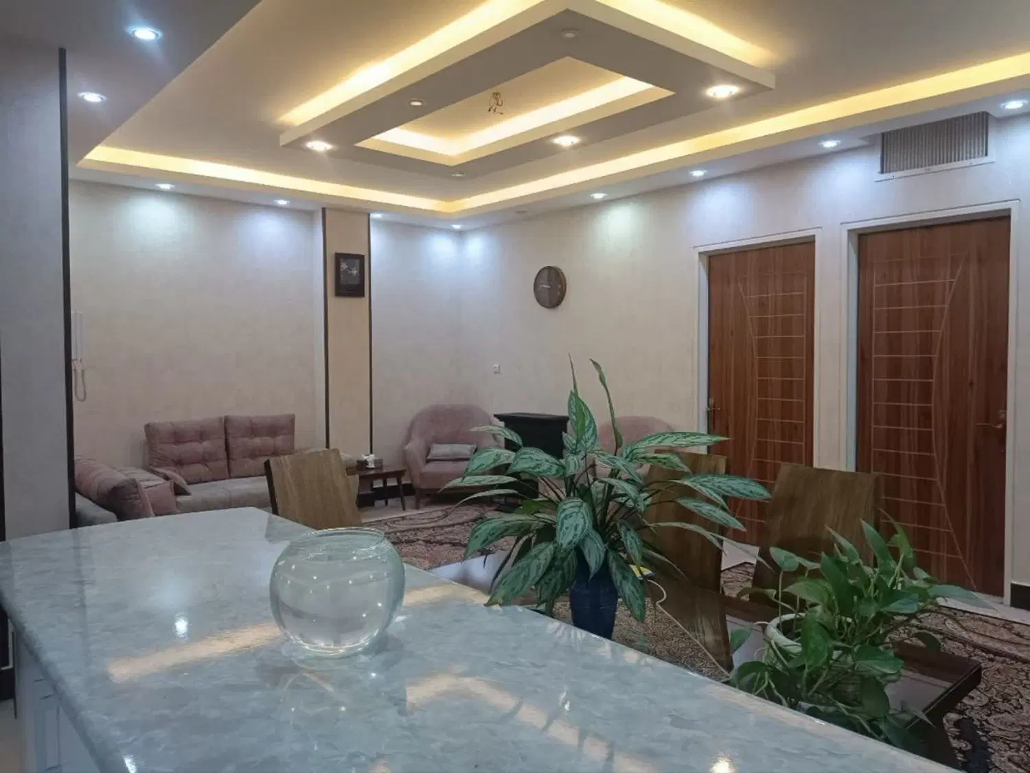 رهن و اجاره اپارتمان نشاط دو خوابه