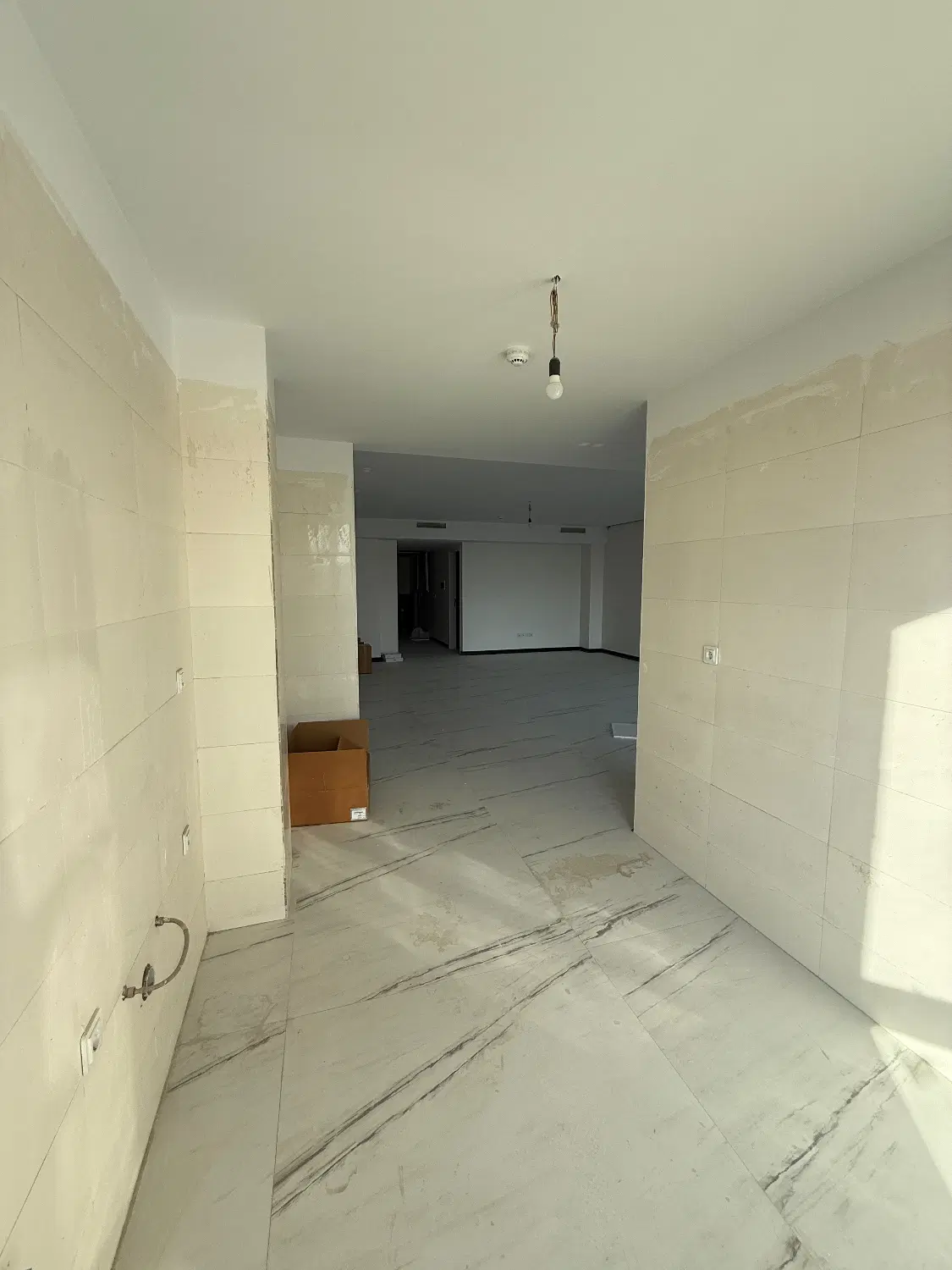 اپارتمان ۱۳۵ متری سه خوابه