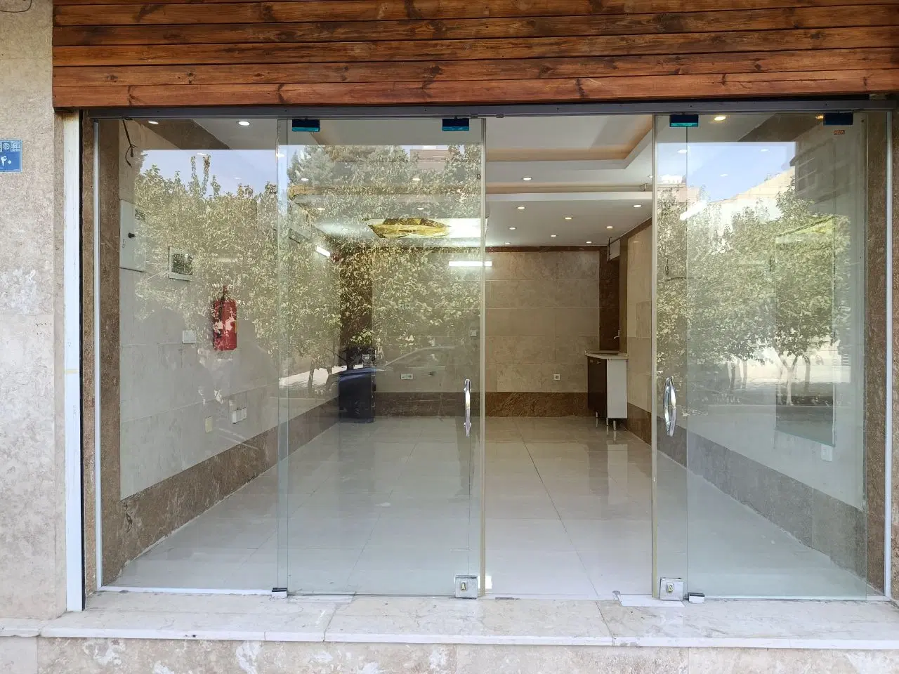 اجاره مغازه 25 متر تجاری