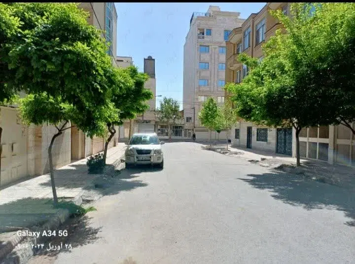 ویلایی زیر فی ۲طبقه قایم مقام ۱۶۰متربنا  ۱۶_م ت