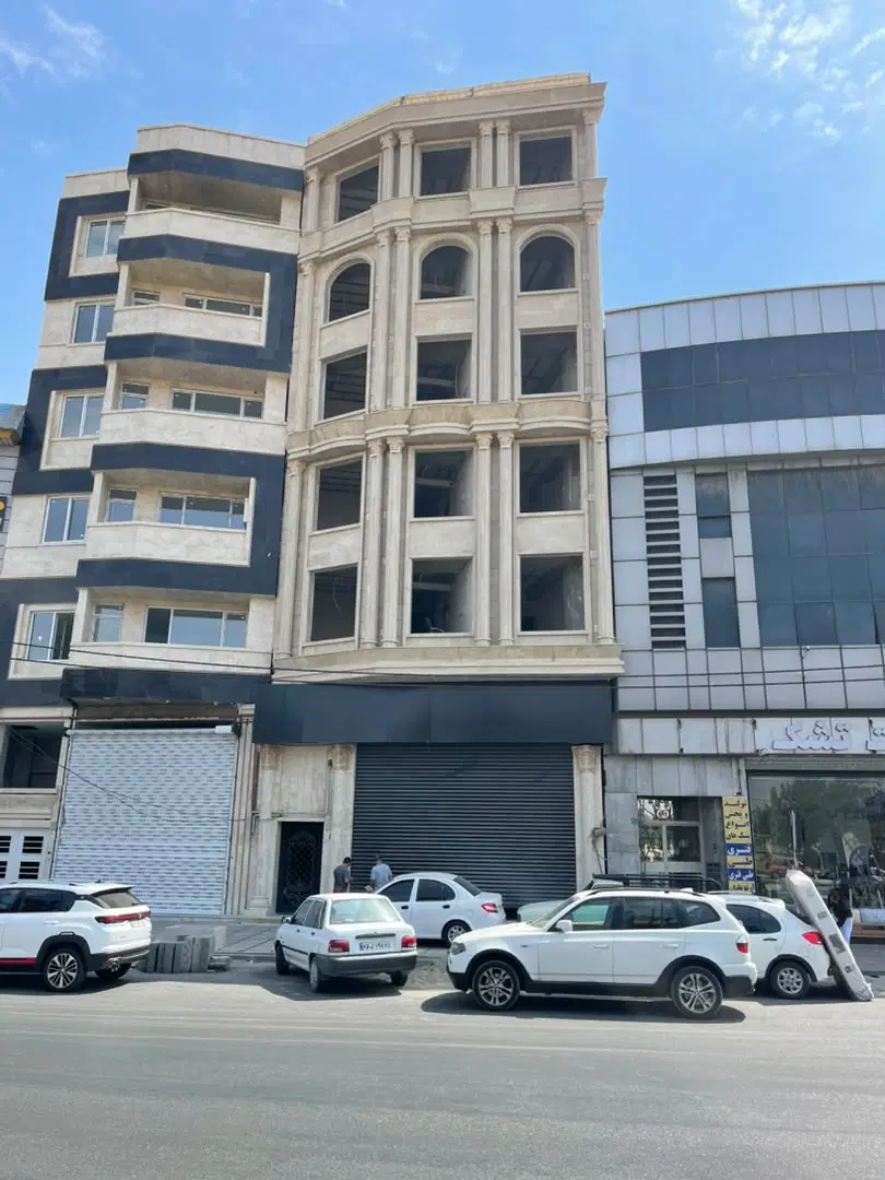 ۵۰۰متر مغازه روبروی شهرک اداری ودادگستری شهریار