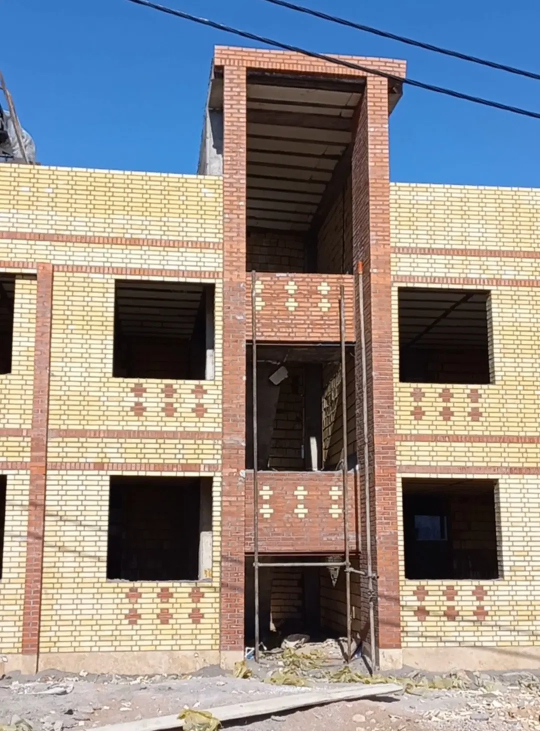 فروش یک واحد آپارتمان در شهرک امام رضا
