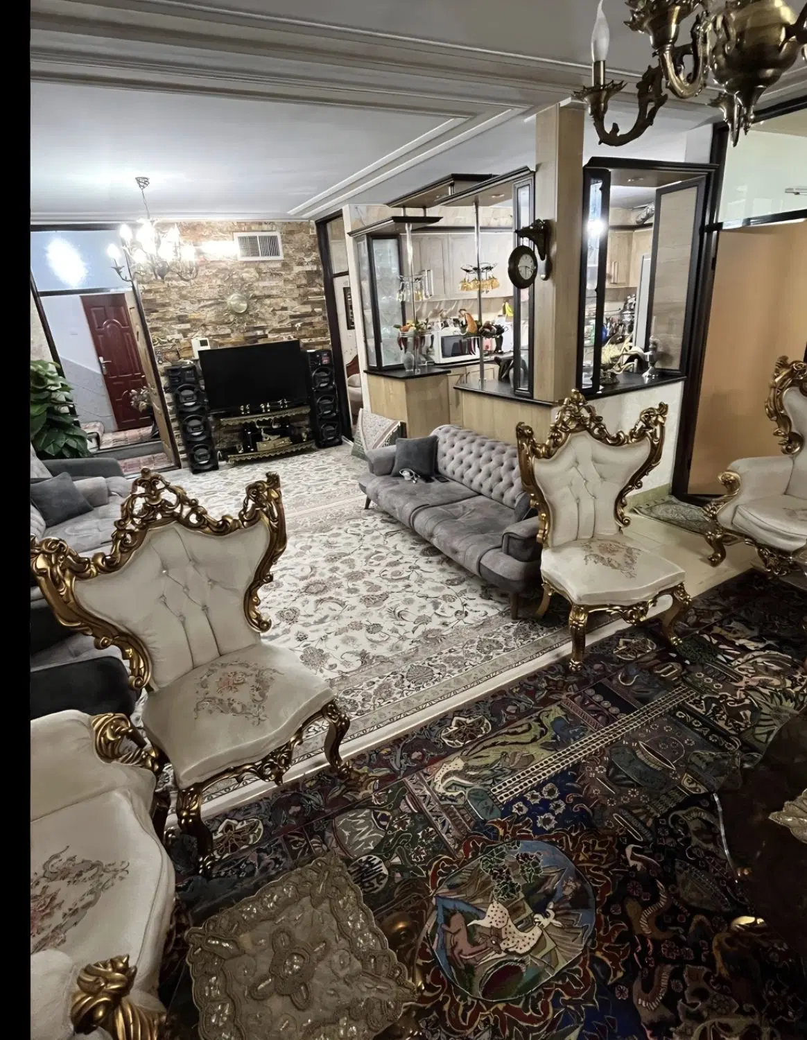 یک باب منزل مسکونی