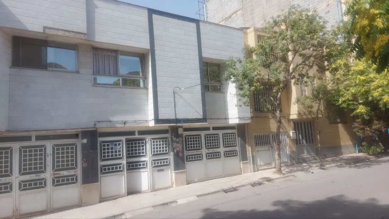 ویلایی وکیل آباد ۶۷(دادگستر)