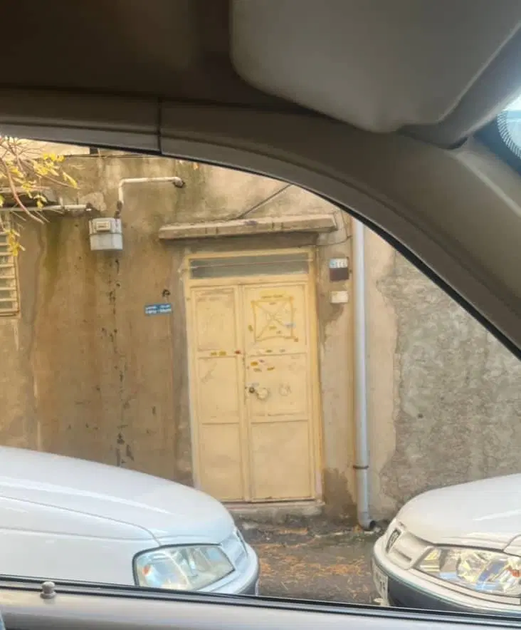 ویلایی کلنگی
