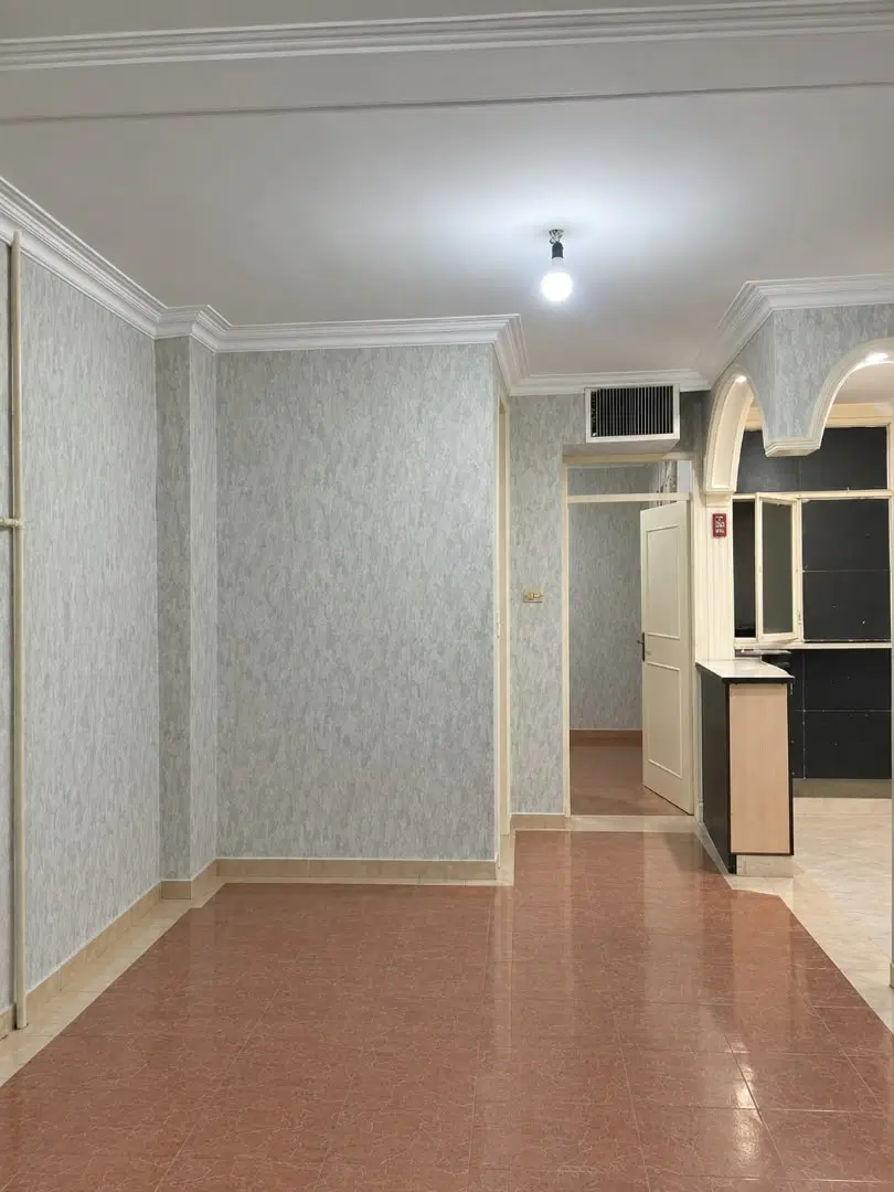 ۶۸ متر دو خواب ط همکف قصرالدشت حیات در اختیار