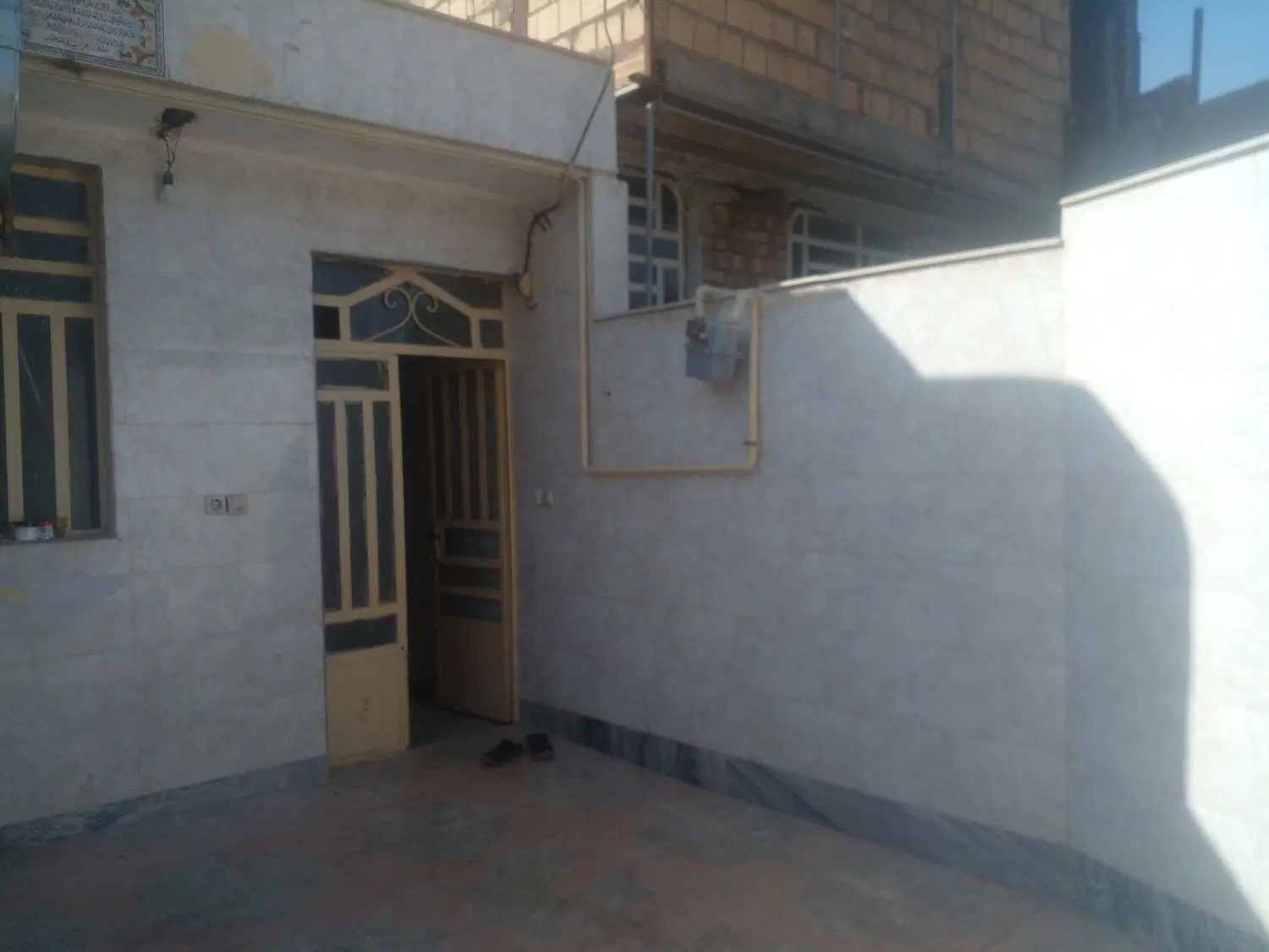 اجاره خانه در قلعه سنگی