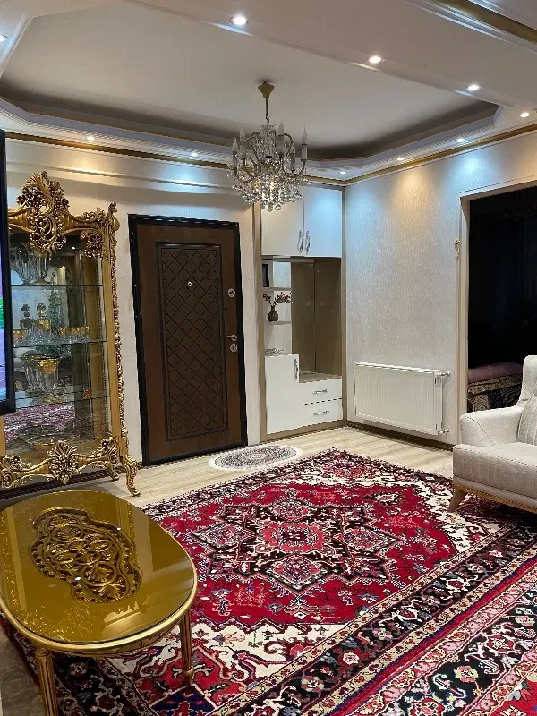 فروش آپارتمان در بهترین لوکیشن نصف راه خیابان ورزش
