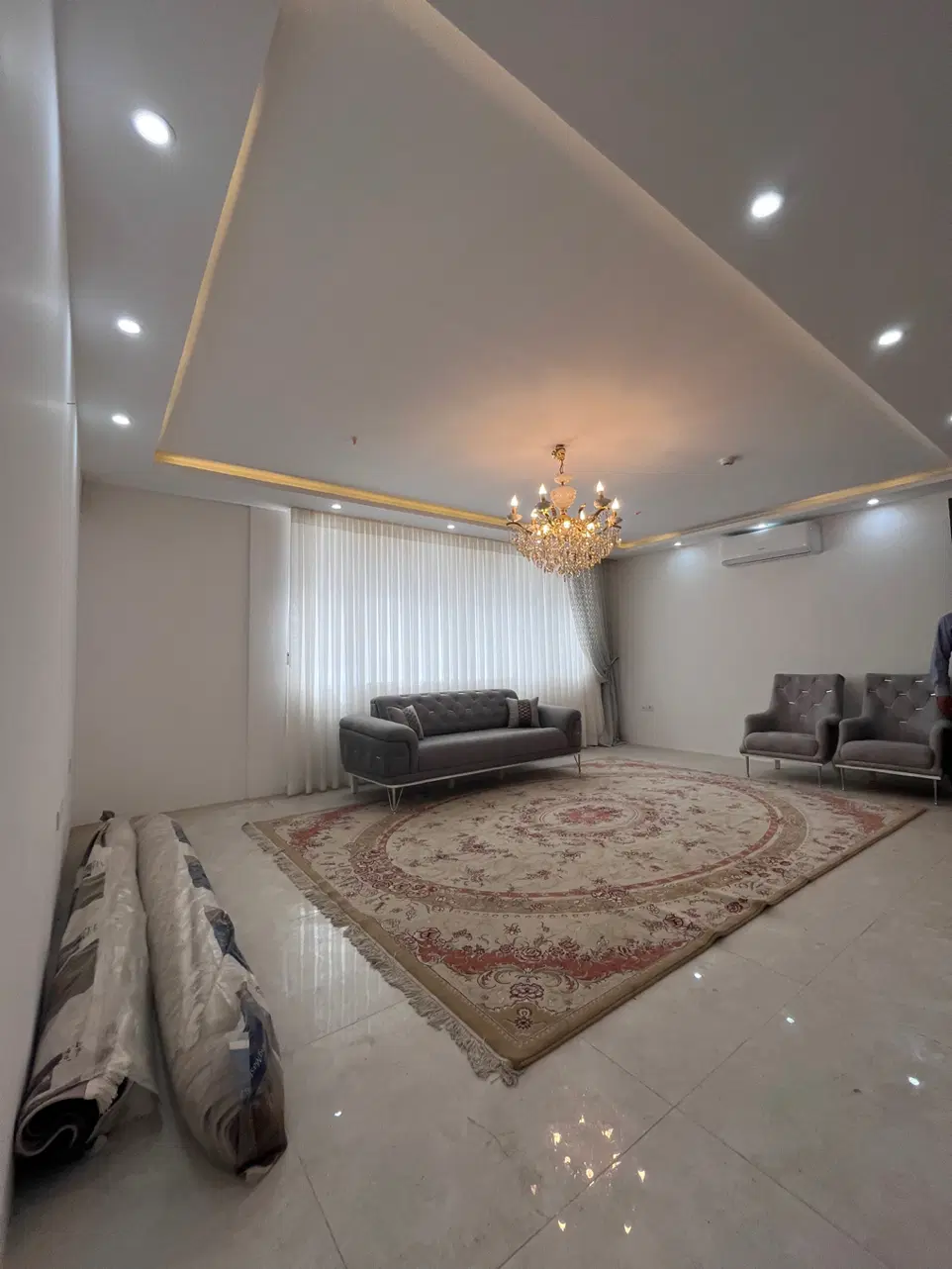 ۸۵متر    ( اول حسابی ‌ آسانسور دار‌ ) عالیجناب