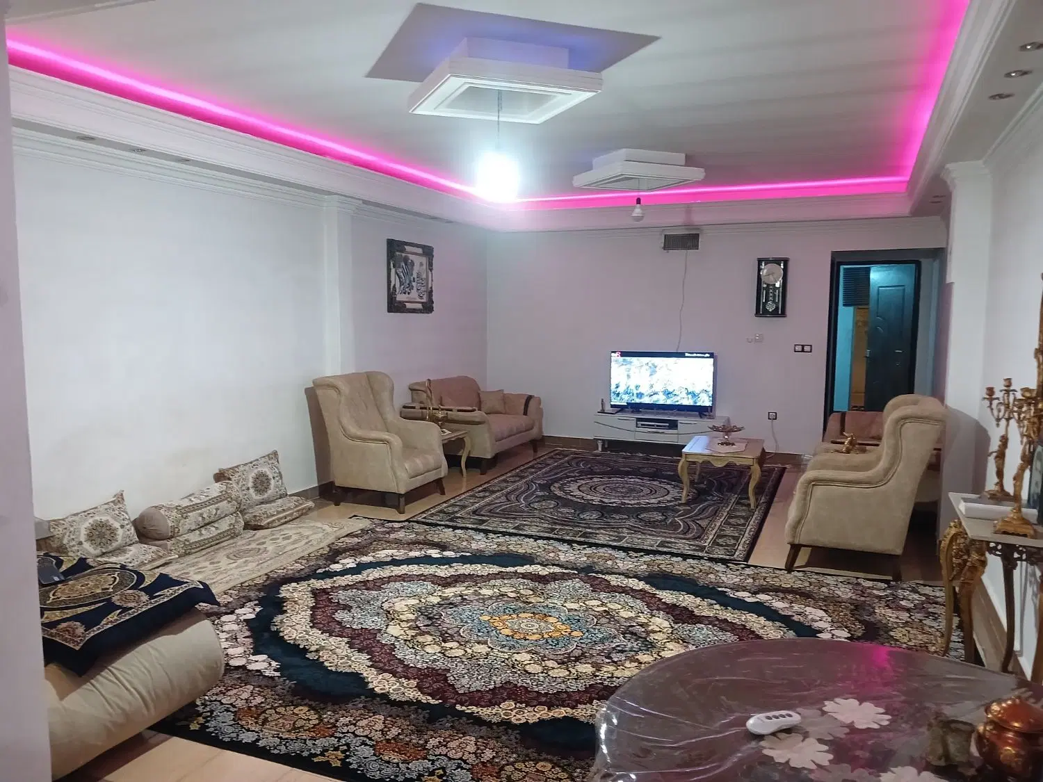 خانه اجاره تکاور