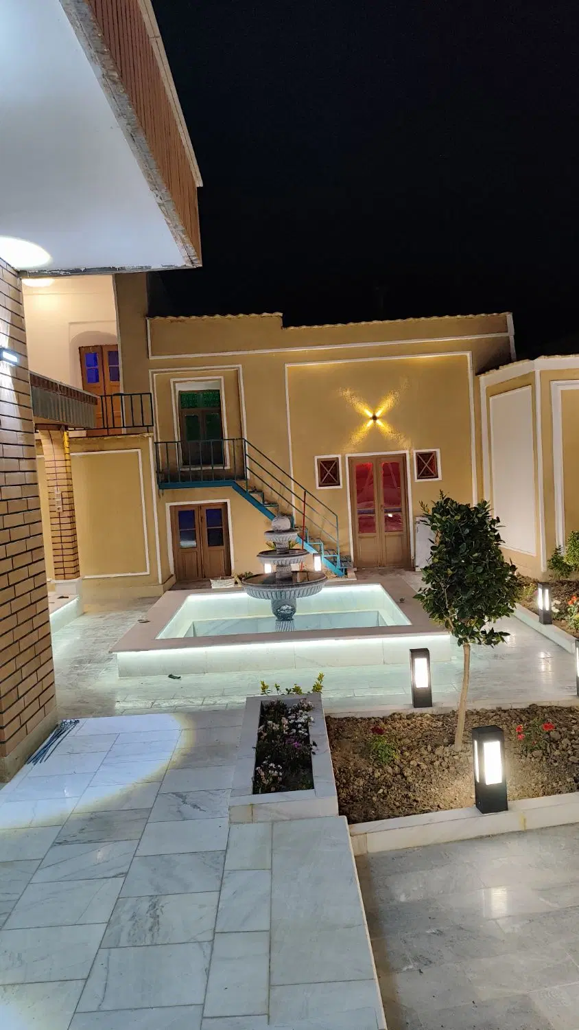 خونه منزل سنتی کلاسیک فروشی