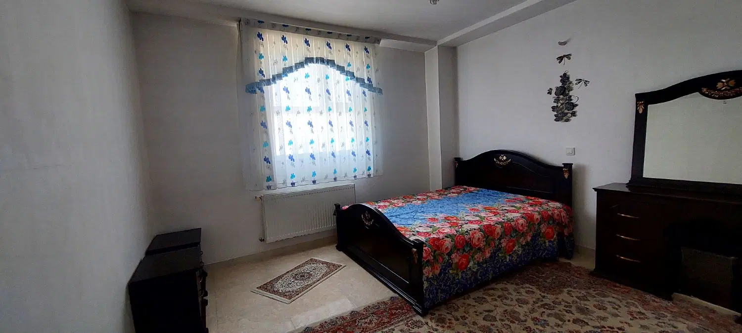 واحد ۱۰۱ متری واقع در شهرک سینا
