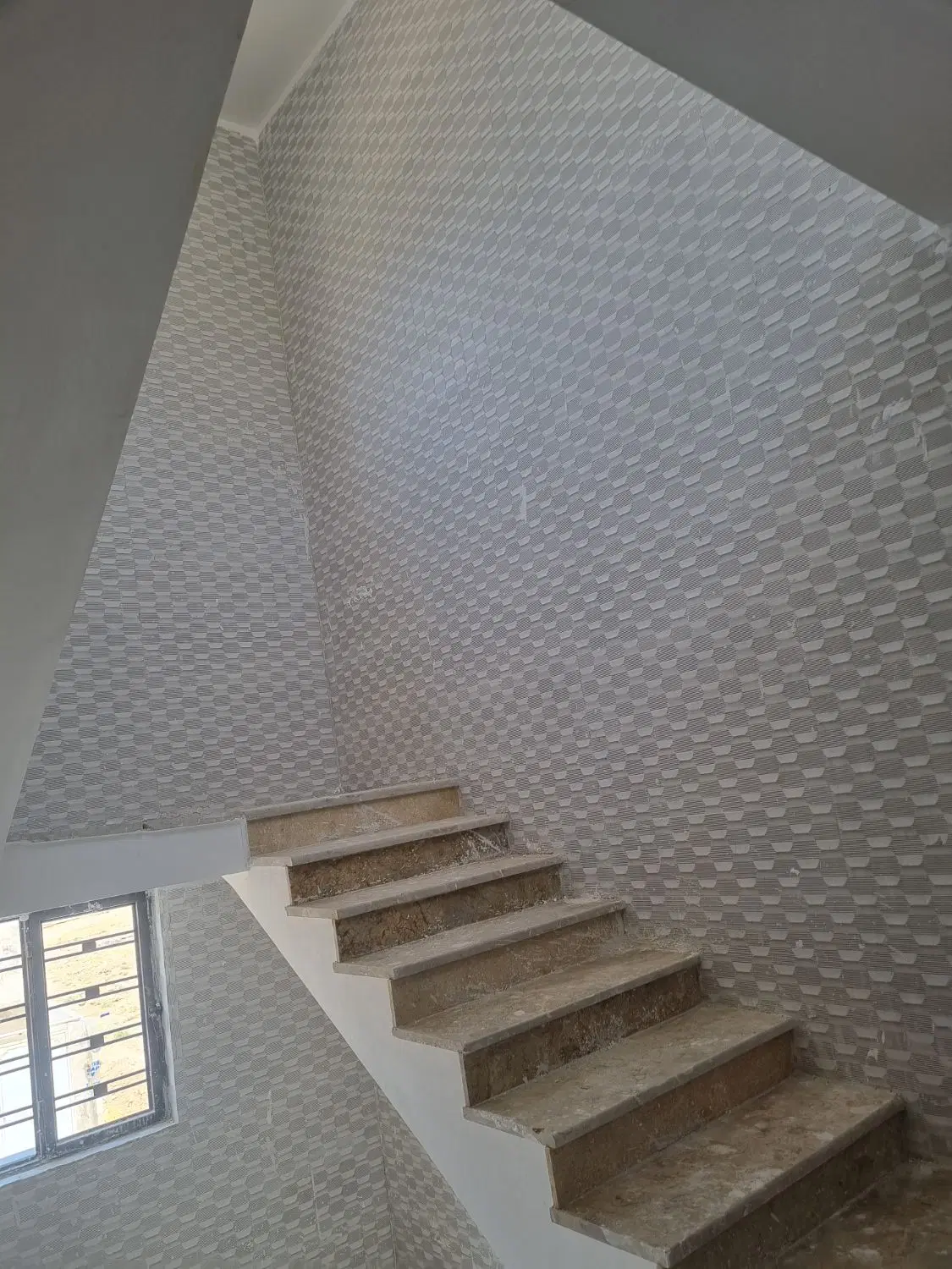 منزل دو طبقه لوکس کرونی