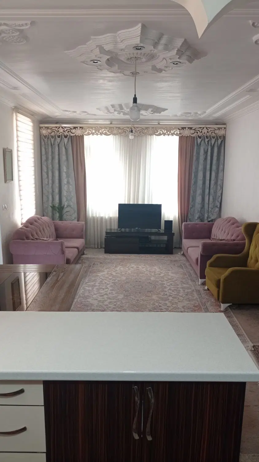 فروش منزل مسکونی  ۳  طبقه