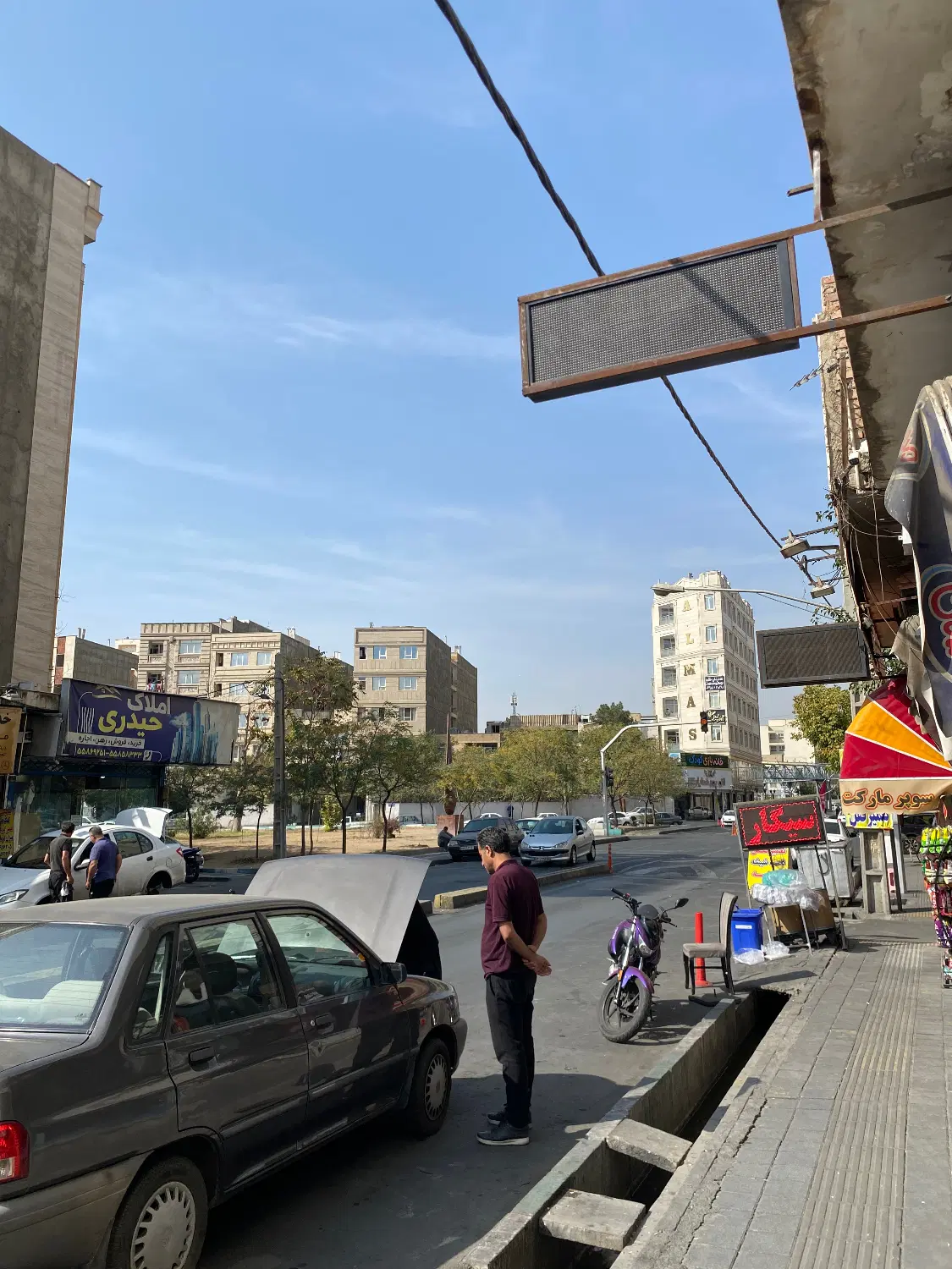 ۱۰۰متری دو خواب تکواحد
