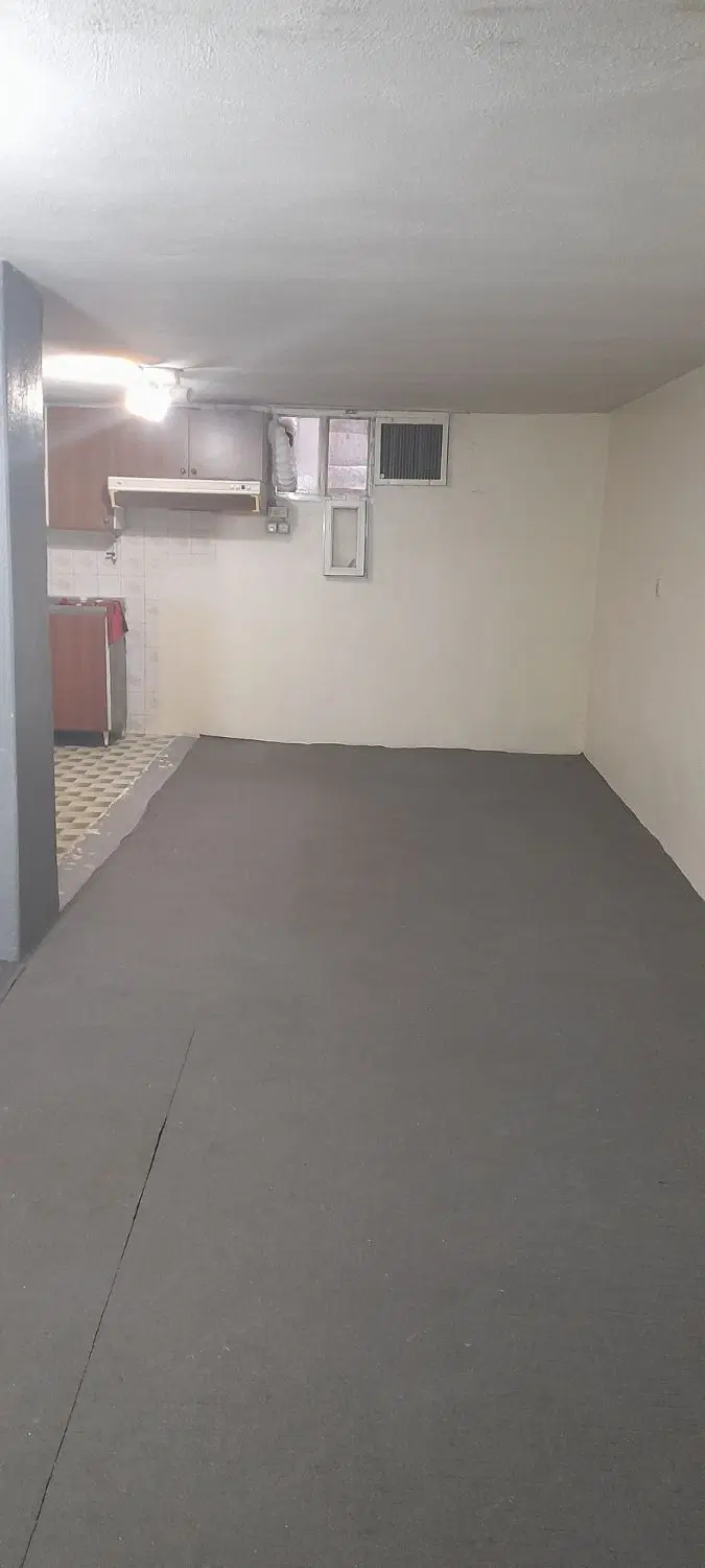 زیر همکف ۸۰ متری ۲ خوابه