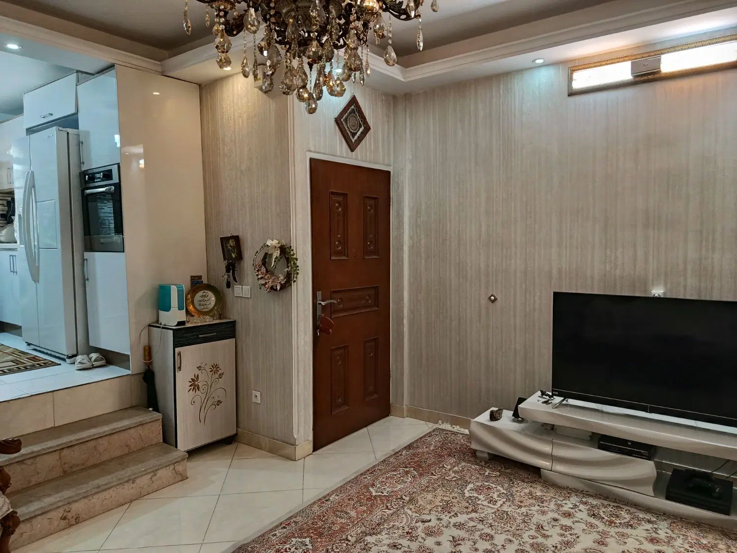 آپارتمان بازسازی شده، پیروزی، حیاط دار