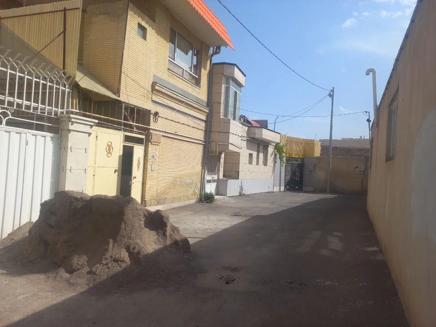 خانه دو طبقه ۹۳ متر بعثت ۳۳ ارگ شمالی ۱۹