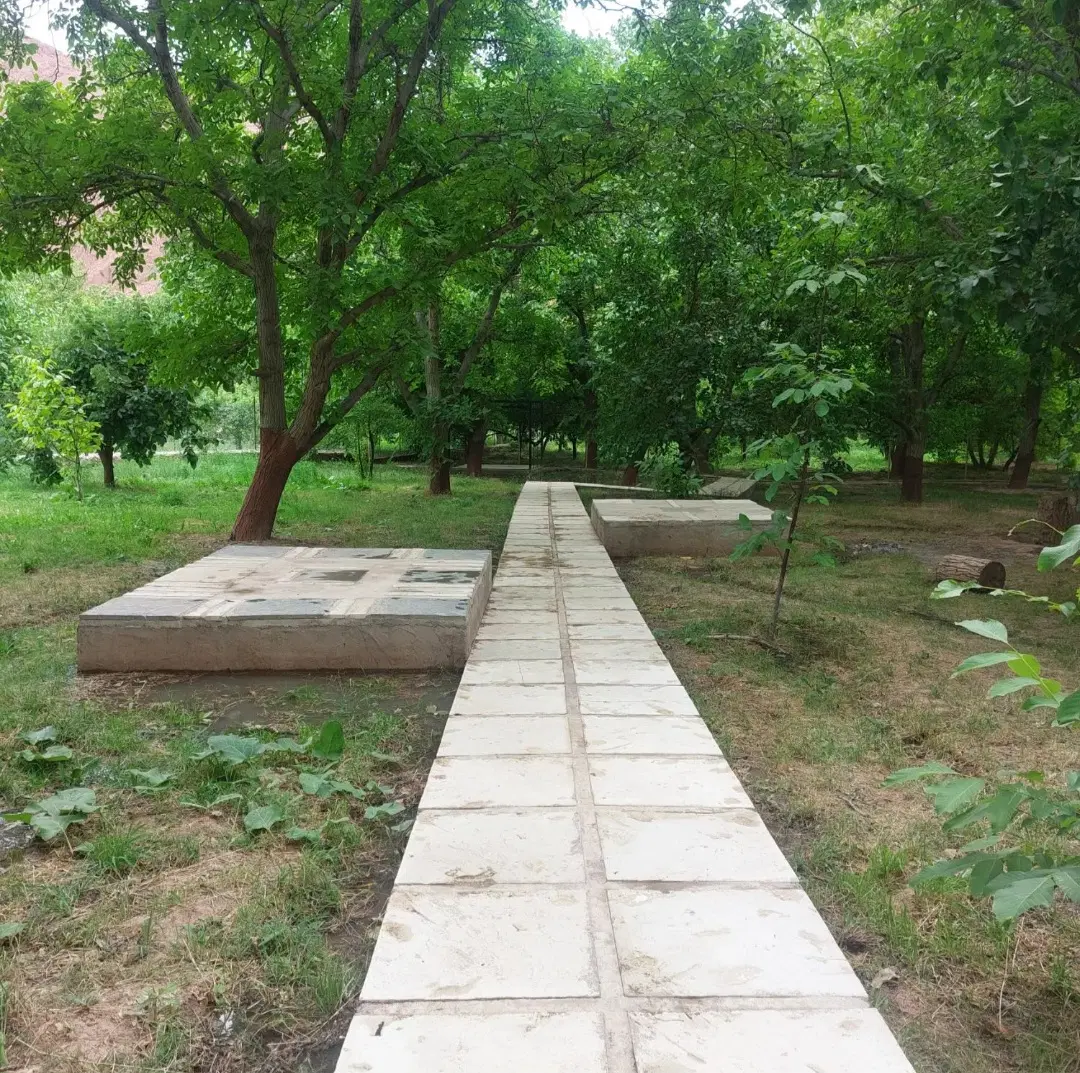 رهن کامل ویلا باغ در زرین دشت روستای فرح اباد
