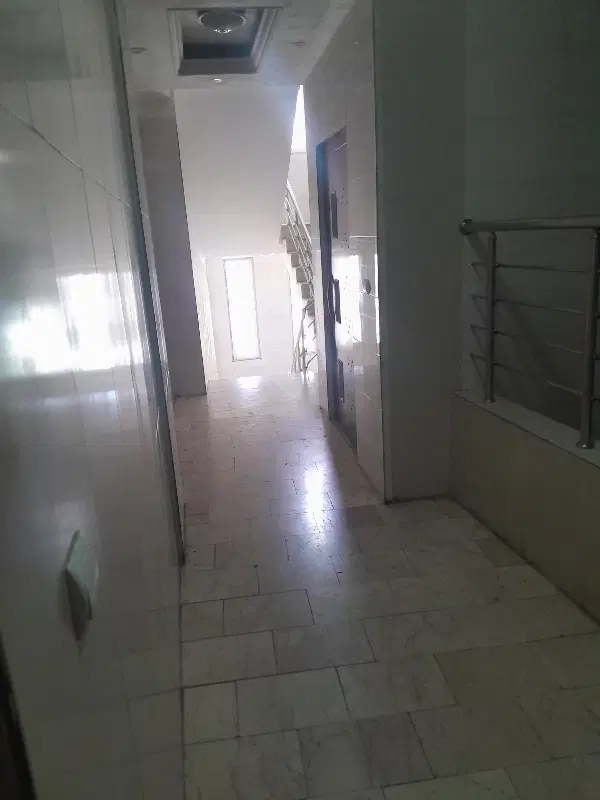 اپارتمان ۸۰ متر
