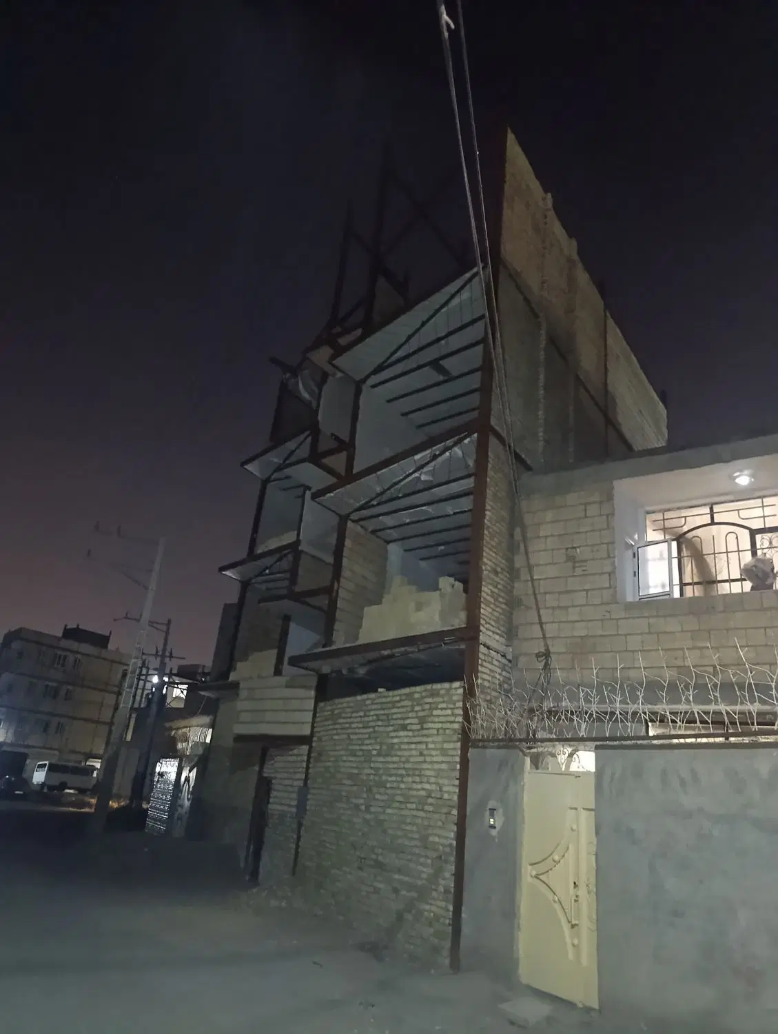 خانه فروشی توس 109