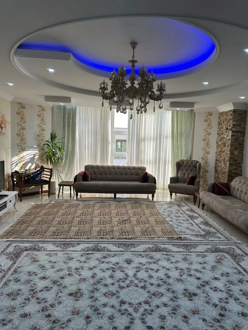 ۸۵ متر_دو خواب_فول امکانات_خوش لوکیشن _ رو به نما
