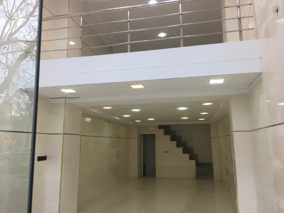 فروش ساختمان ۴ طبقه بر خیابان