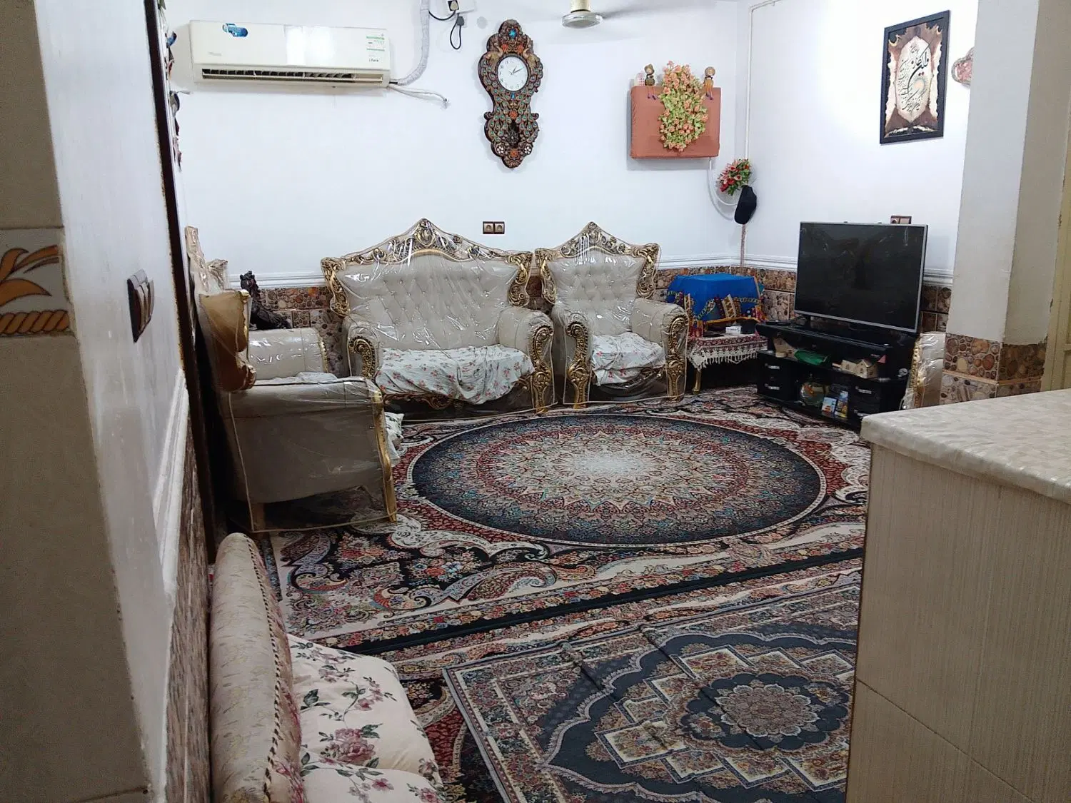عمار چهارواحده بهارستان طبقه بالا