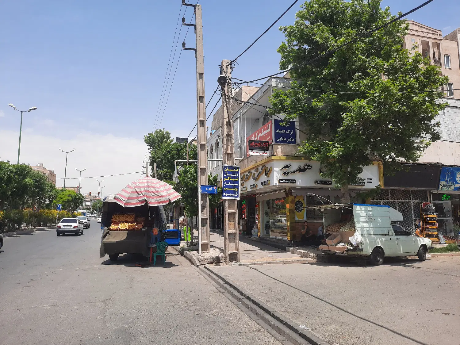 اجاره نانوایی آزادپز لواش سنتی بادخل۱۵۰۰عدد در روز