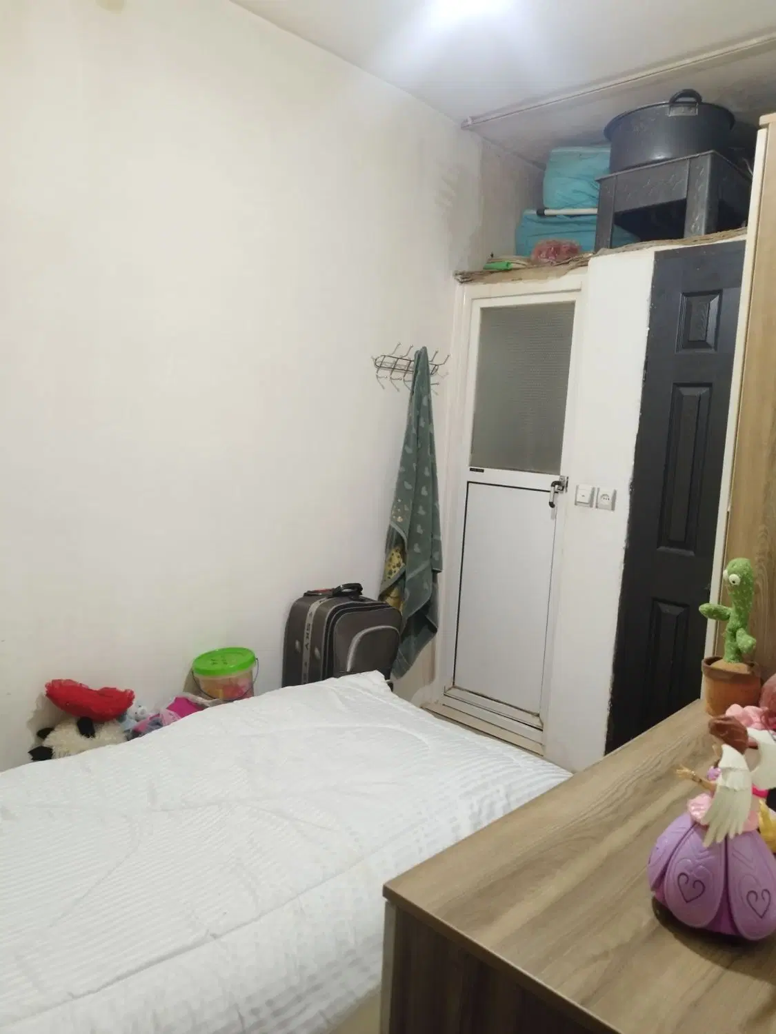 واحد ۶۳ متری تکواحدی دلباز