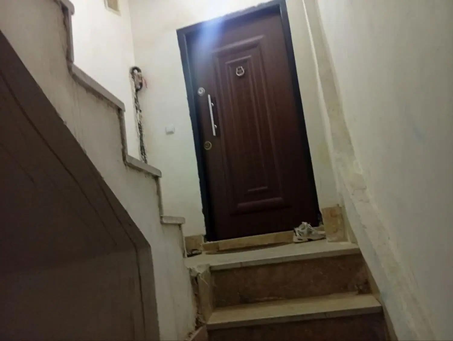 فروش یک واحد آپارتمان  ۵۰ متری