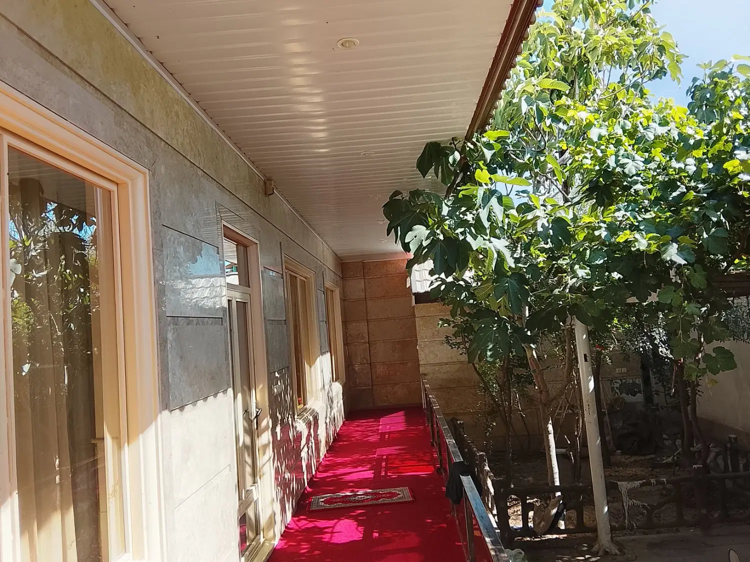 منزل ویلایی واقع در شهرستان کهک