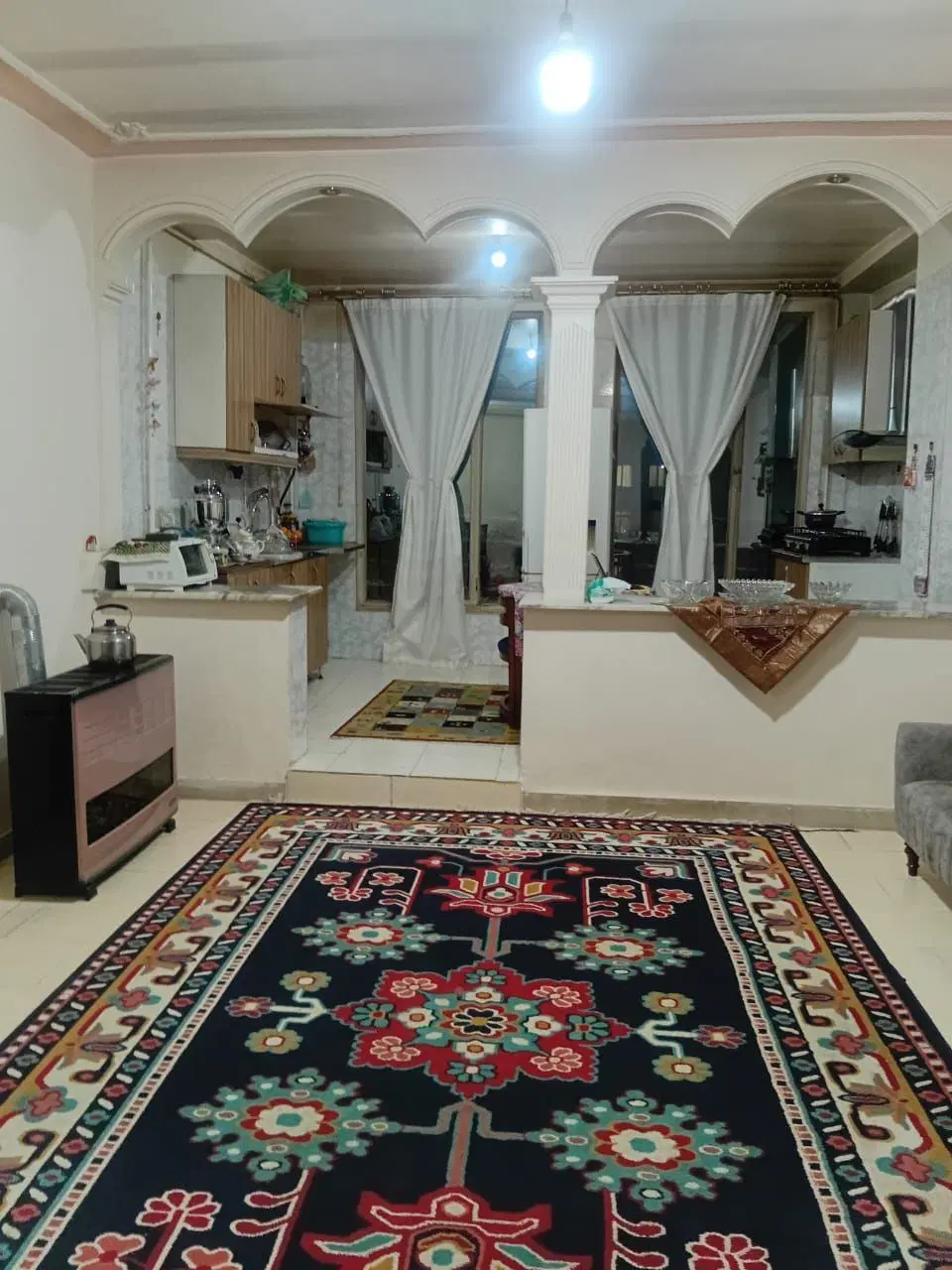 فروش یک واحد آپارتمان