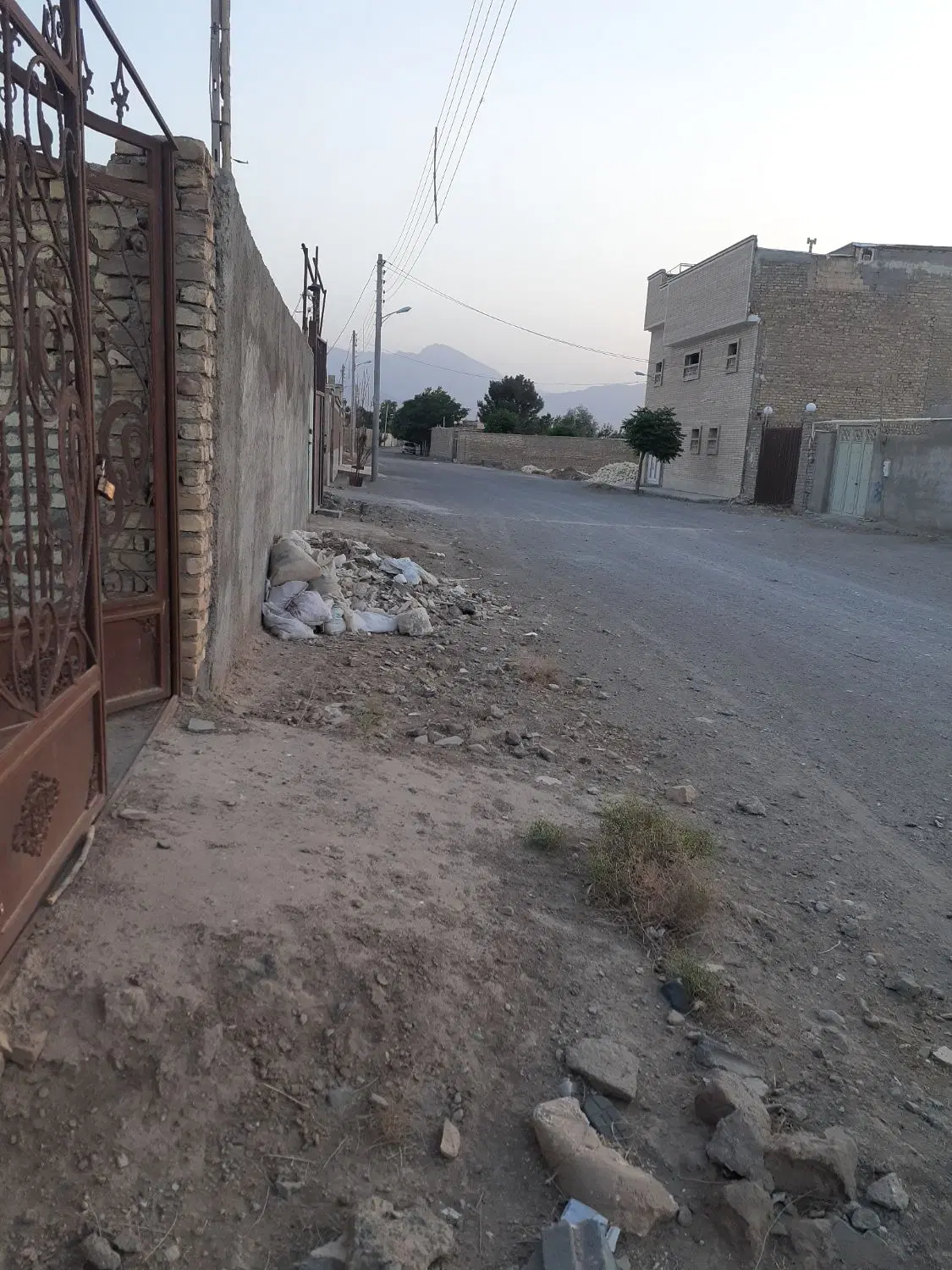 چهار دیواری
