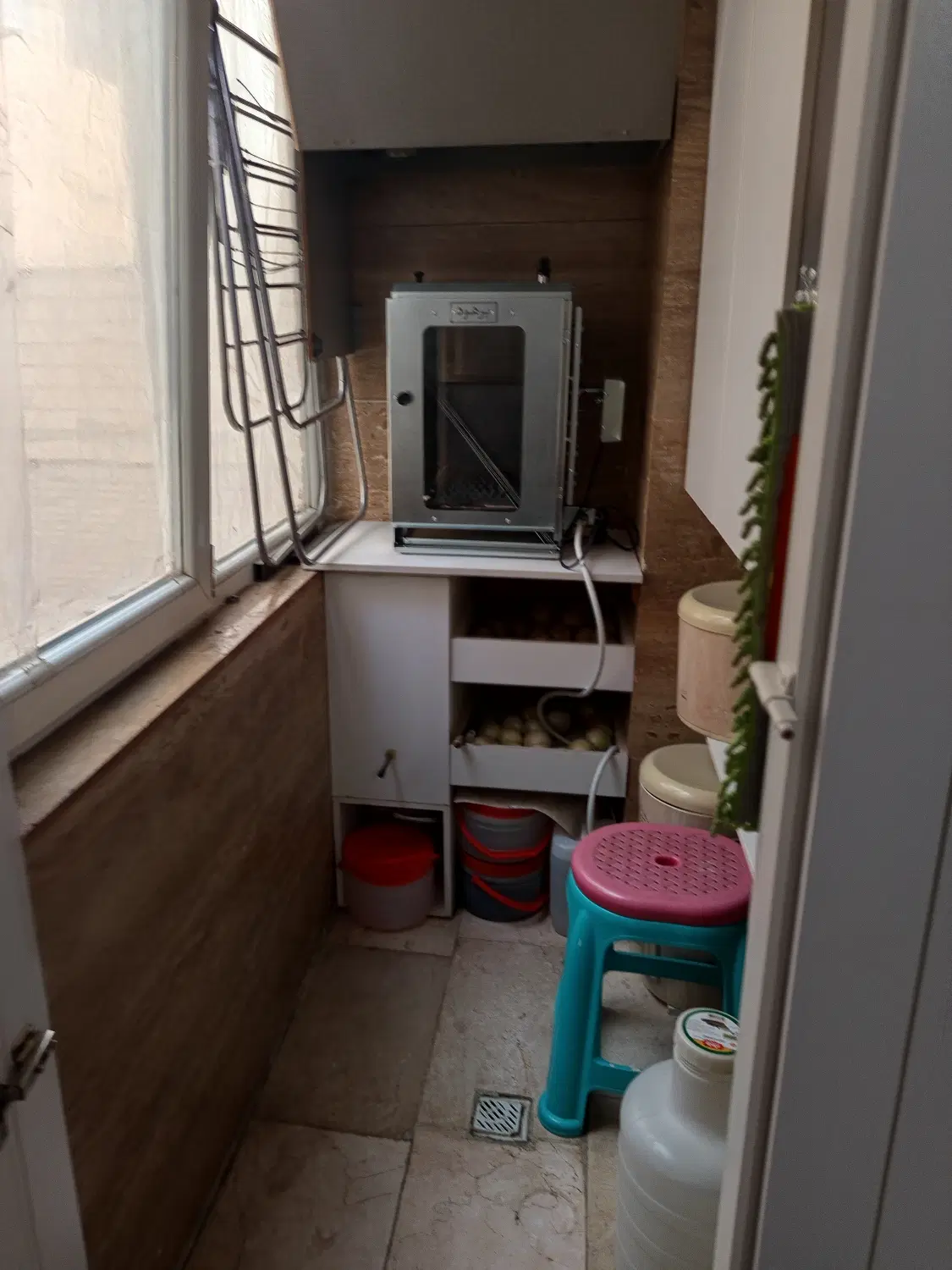 خانه ی مسکونی 100متری