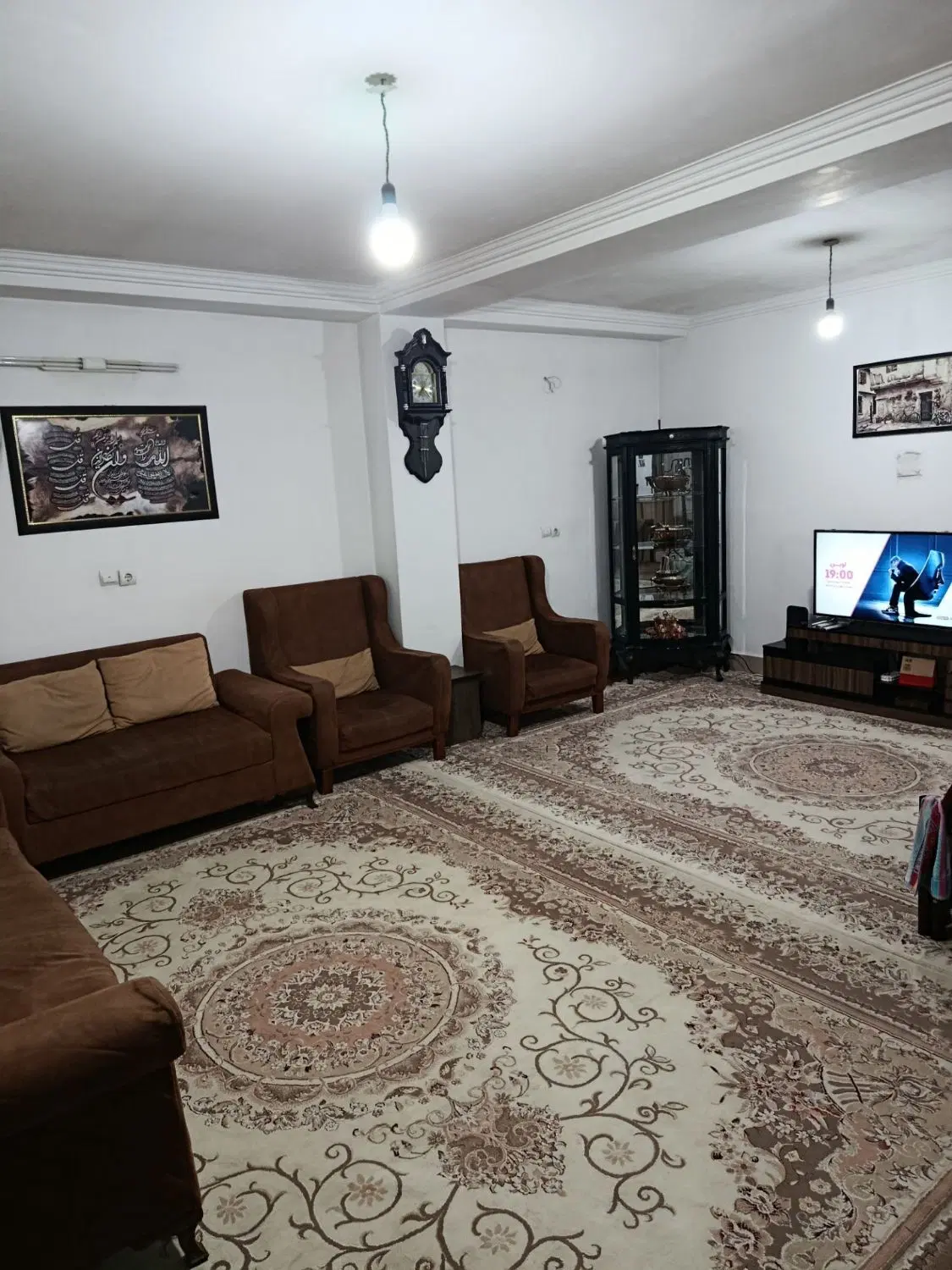 آپارتمان چهارراه میدان بار