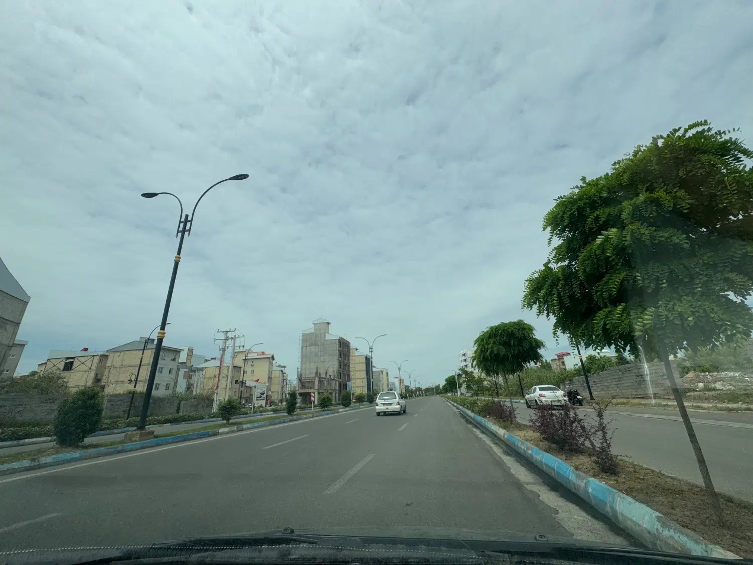 بر بلوار علیزاده_ ۱۸۰ متر_دوبر