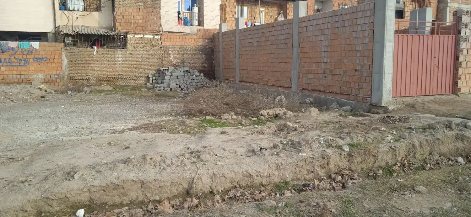 زمین فروشی تجاری مسکونی۱۲۷متر